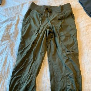 Lululemon dance studio jogger